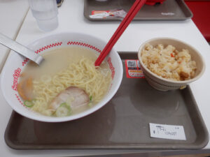 チェーン店でのラーメン