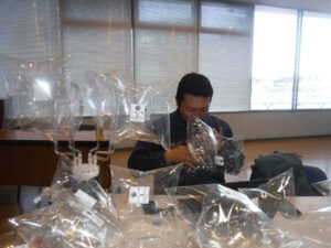 三点比較式臭袋法